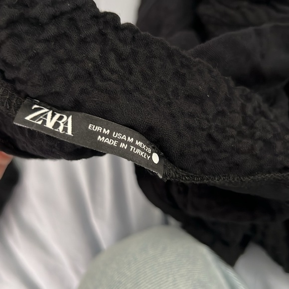 Zara Textured Mock Neck Blouse - Picture 5 of 5